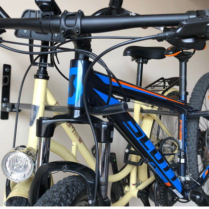 DOPP-1 - Wall mount for storing two bicycles, skis and snowboards